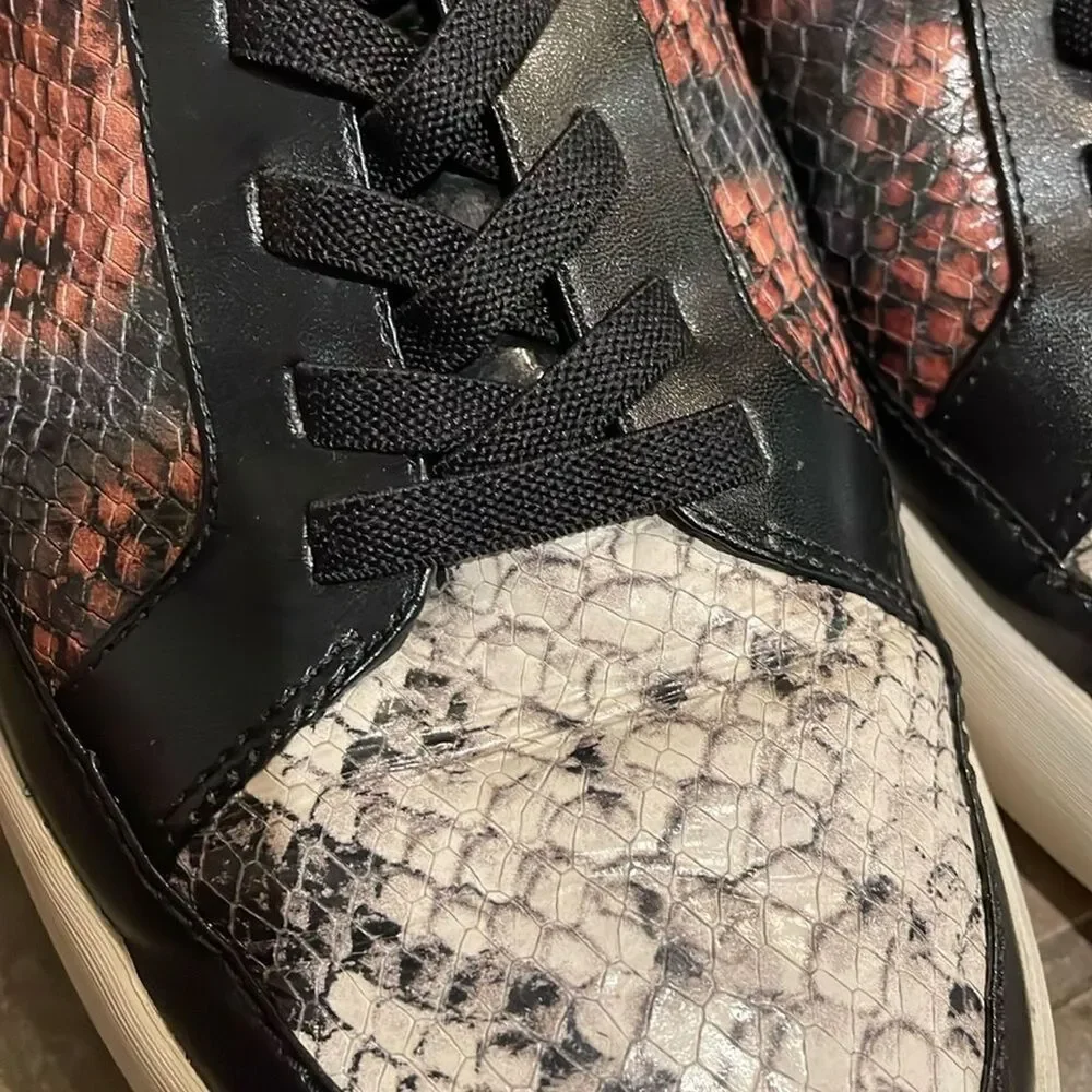 27Edit Naturalizer Valarie Leather Snake Print Sneaker Shoes Womens Size 9M